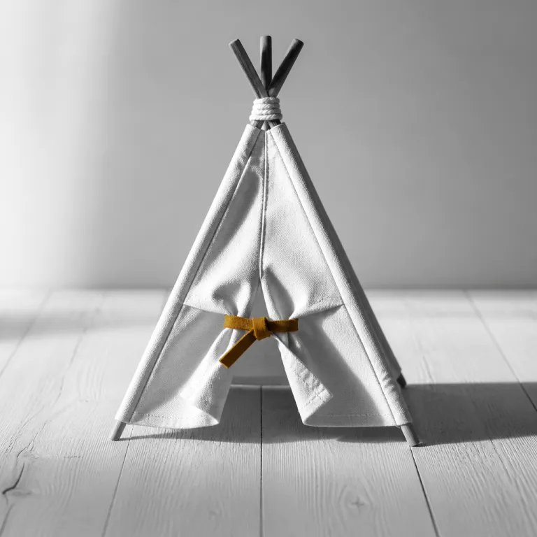 Charles Island teepee tent style: elevating luxury camp décor for design‑led travelers